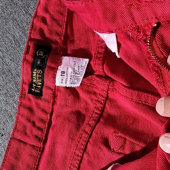 Perfect for Holday parties Red moto jeans - Picture 6 of 6